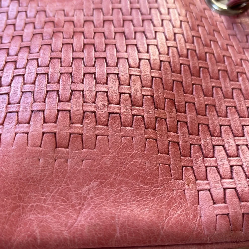 Sabina pink genuine